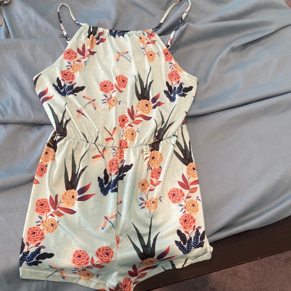 Romper with flowers